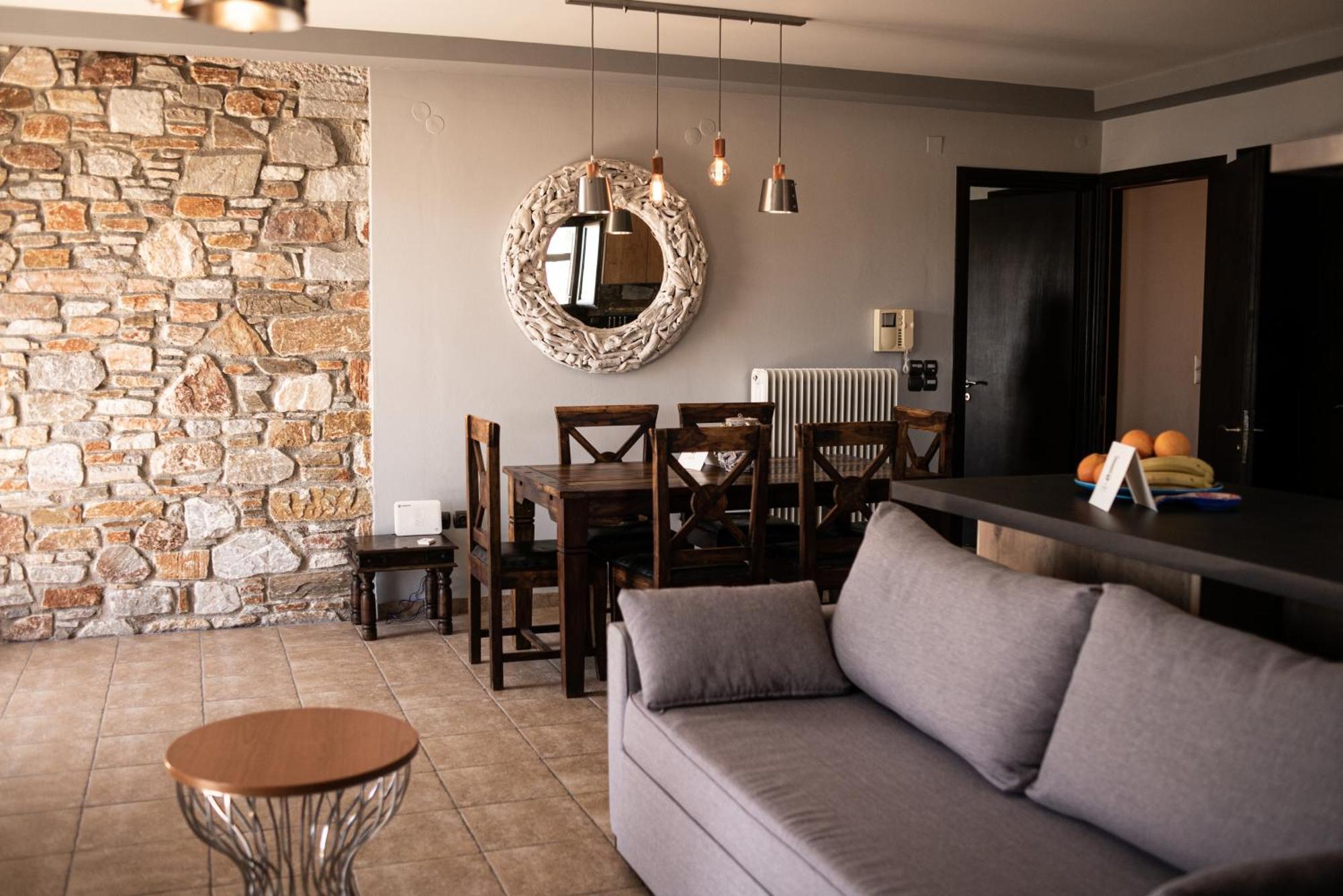 Villa Camellia Liaropa Bagian luar foto